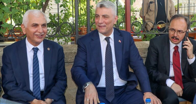 ticaret-bakanindan-sasirtan-kriz-aciklamasi-d25wc9uH.jpg